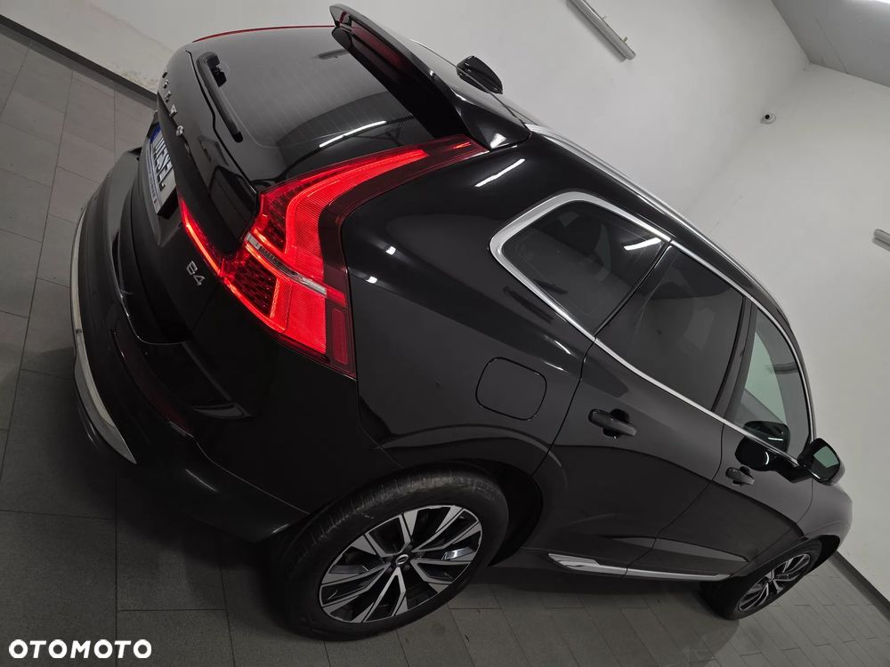 Volvo XC 60 B4 D Inscription - 36