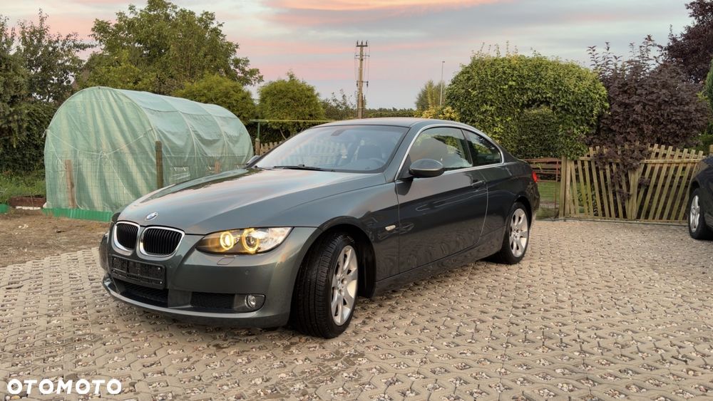 BMW Seria 3 320i - 13