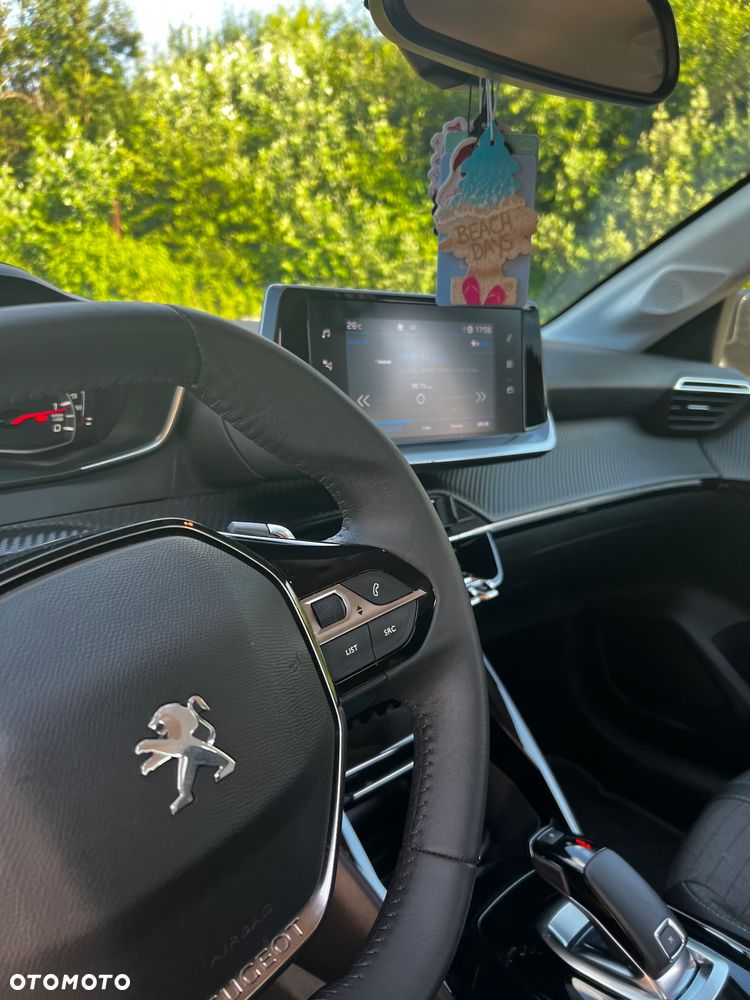 Peugeot 208 PureTech 100 EAT8 Allure Pack - 9