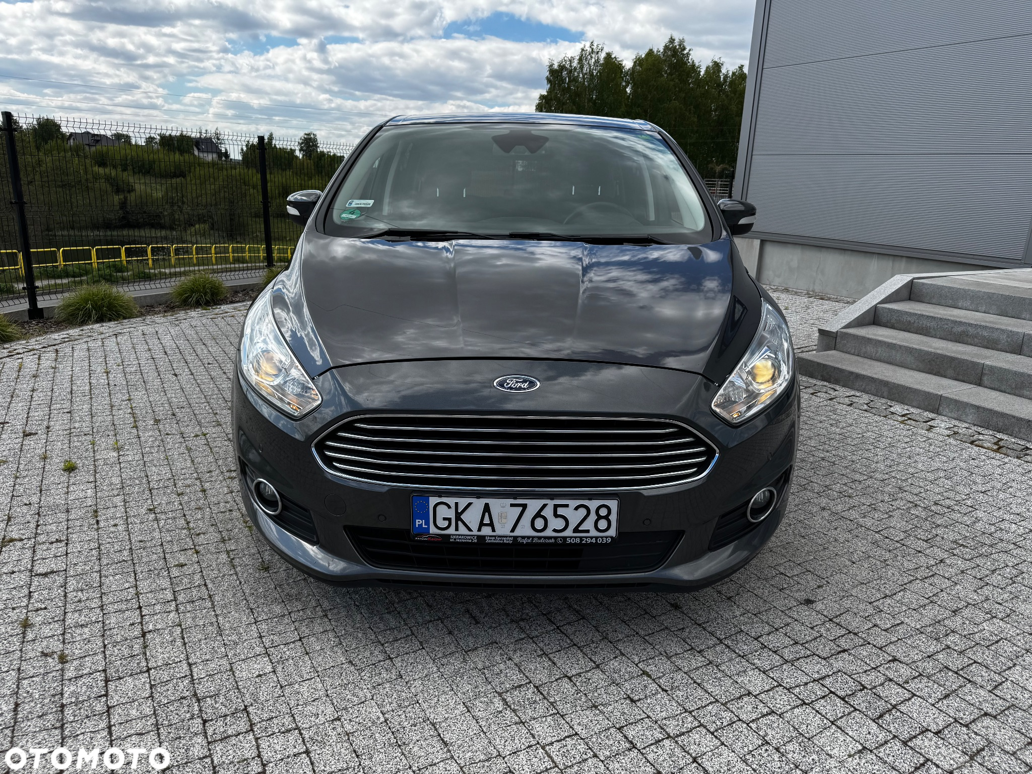 Ford S-Max - 2