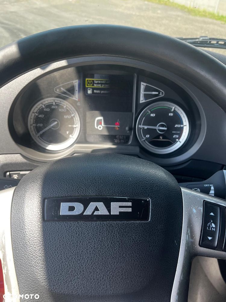 DAF 480XF - 15