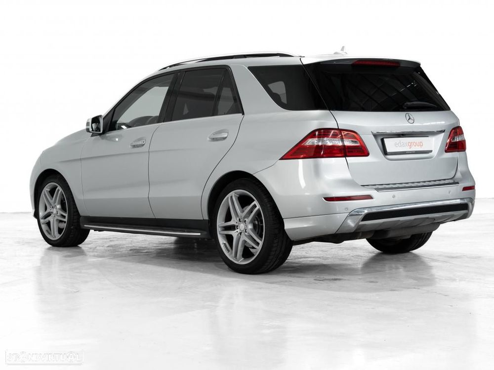 Mercedes-Benz ML 250 - 4