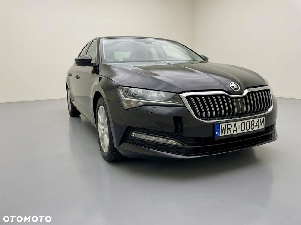 Skoda Superb 2.0 TDI SCR Ambition DSG - 2