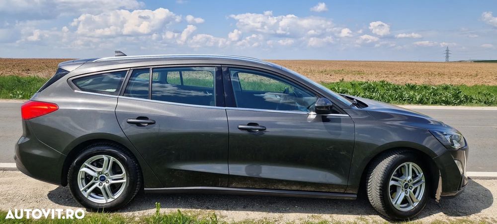 Ford Focus 1.0 EcoBoost Connected - 4