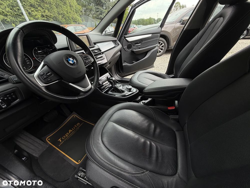 BMW Seria 2 220i Sport-Aut Advantage - 19