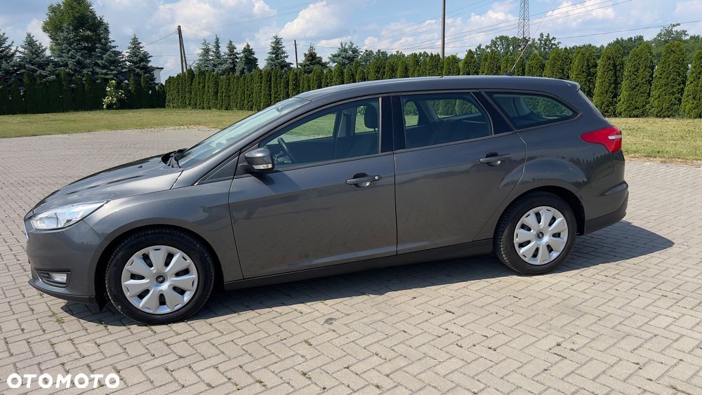 Ford Focus 1.5 TDCi DPF Start-Stopp-System Business - 8