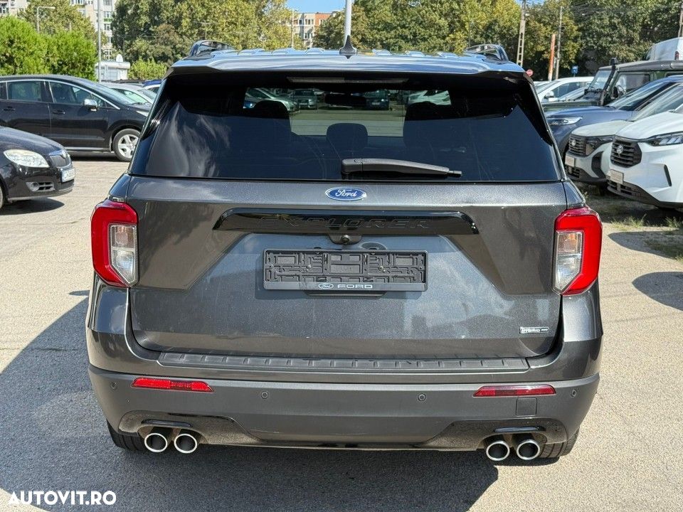 Ford Explorer 3.0 PHEV ST-Line - 9