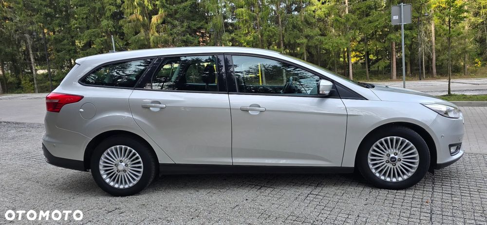Ford Focus - 3