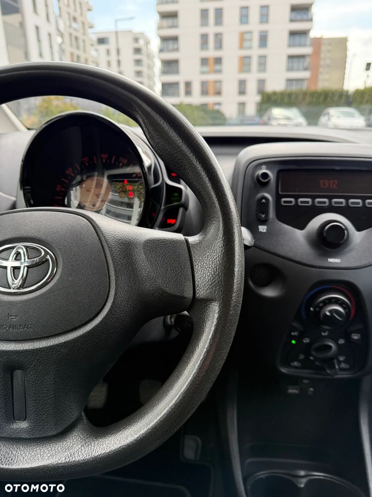 Toyota Aygo 1.0 VVT-i Sprint EU6 - 38