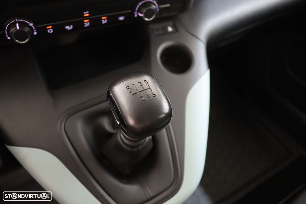 Citroën Berlingo 1.2 PureTech Feel — fotografia 19