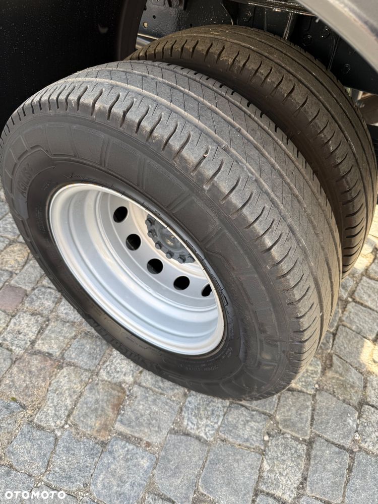 Iveco 70C18 70C17 35C15 50C15 - 19