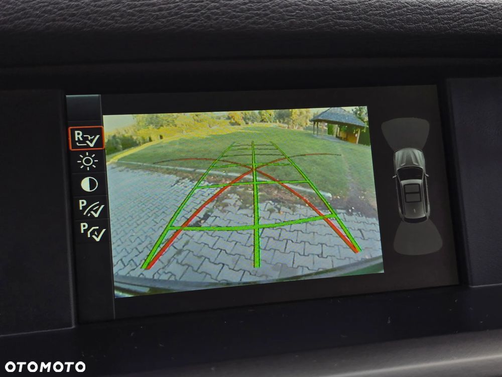 BMW X3 xDrive20i - 29