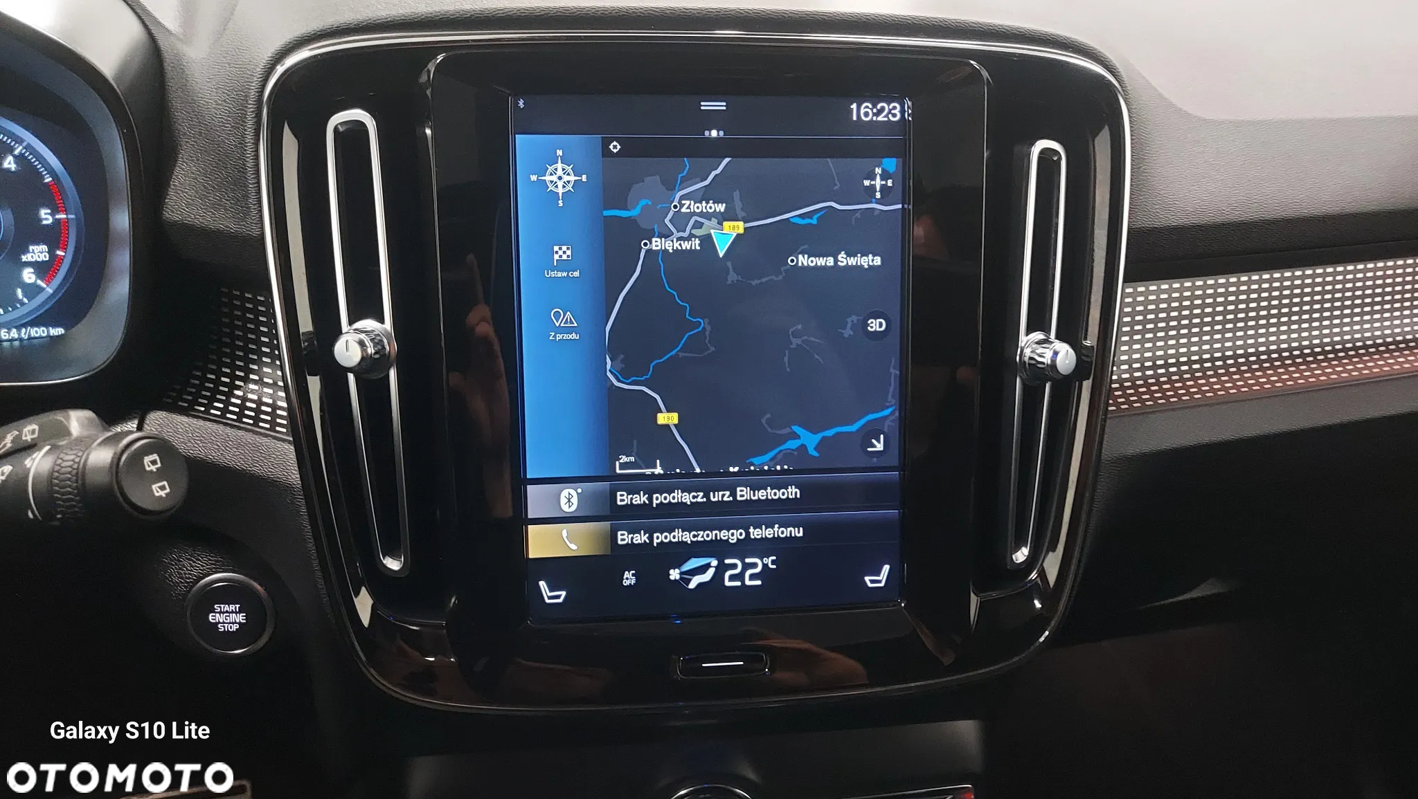 Volvo XC 40 D3 SCR R-Design - 25