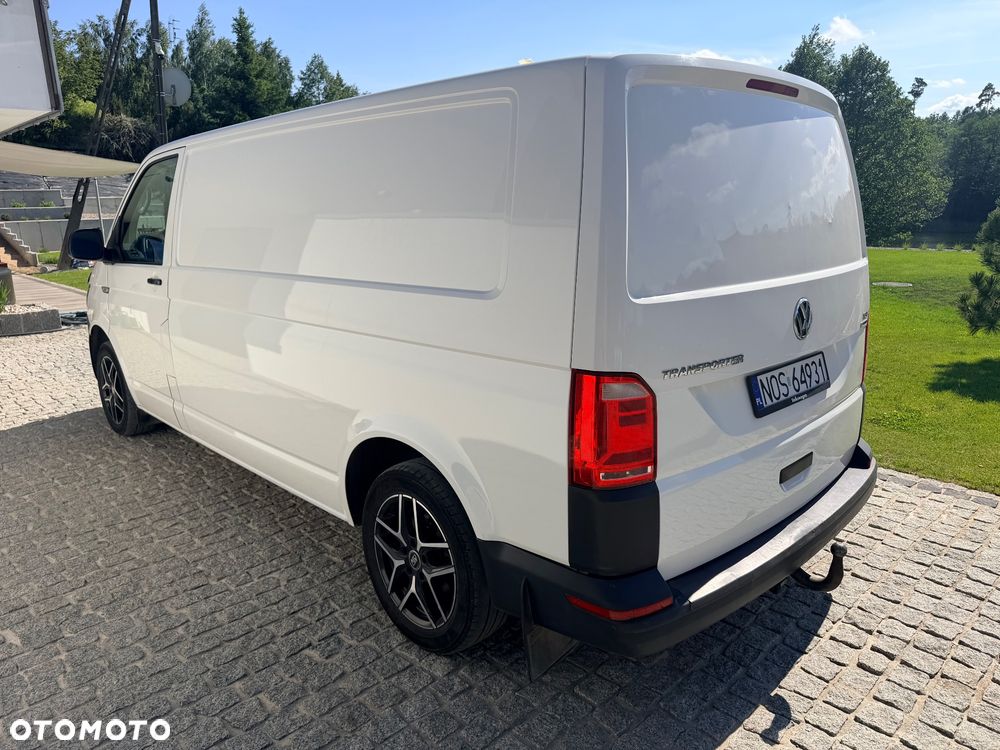Volkswagen Transporter - 4