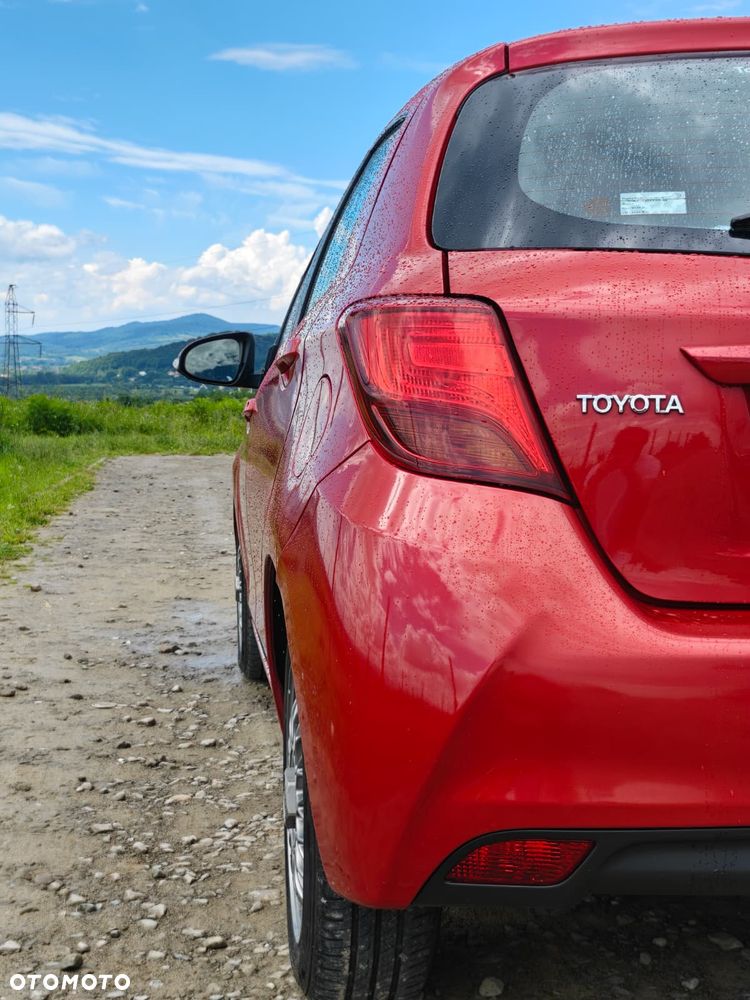Toyota Yaris 1.4 D-4D Sol - 4