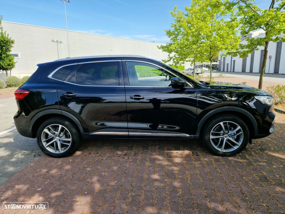 MG EHS Luxury - 2