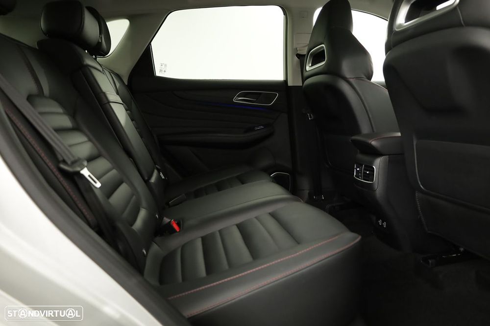 MG EHS 1.5 T-GDI Plug-in Hybrid Luxury - 22