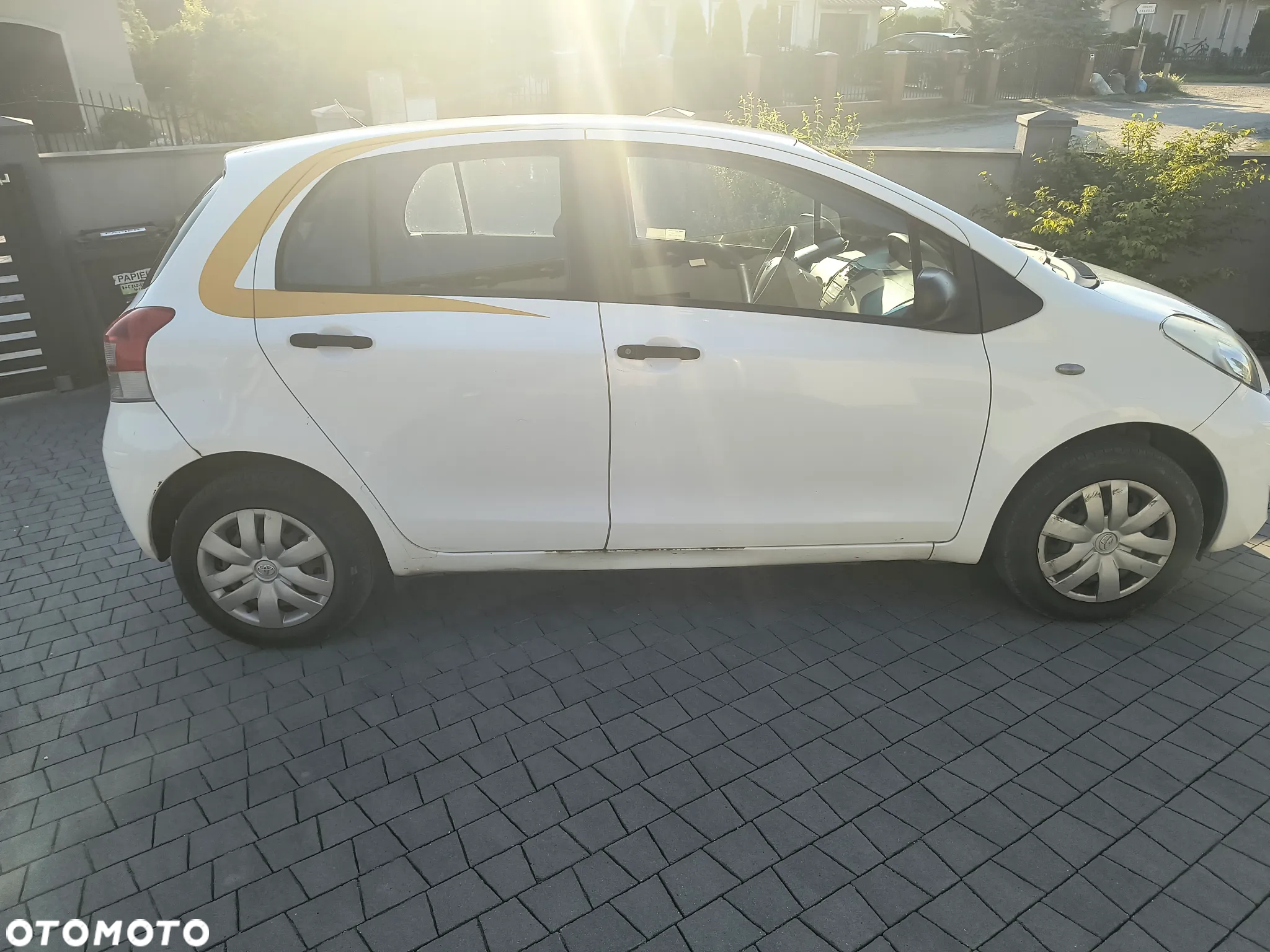 Toyota Yaris - 3