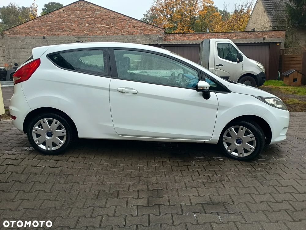 Ford Fiesta 1.3 - 5
