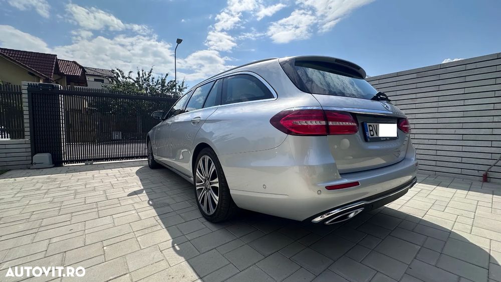 Mercedes-Benz E 200 d 9G-TRONIC - 8