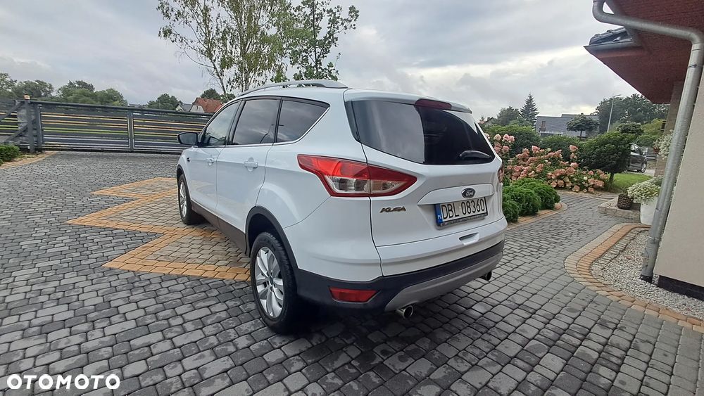 Ford Kuga - 4