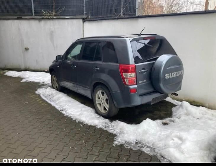 Suzuki Grand Vitara - 2