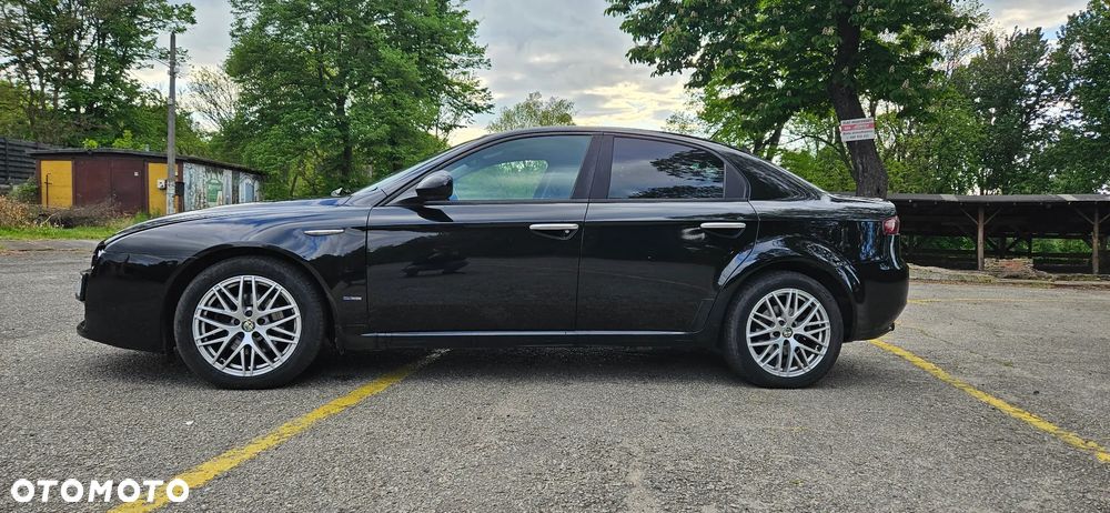 Alfa Romeo 159 - 2