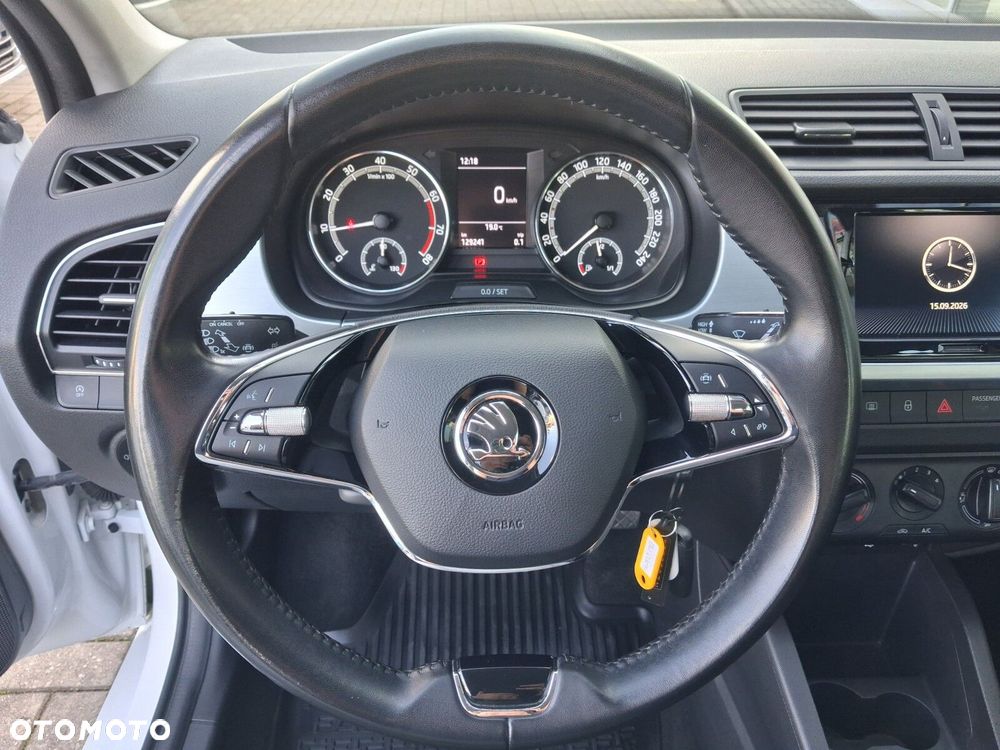 Skoda Fabia 1.0 TSI Ambition - 10