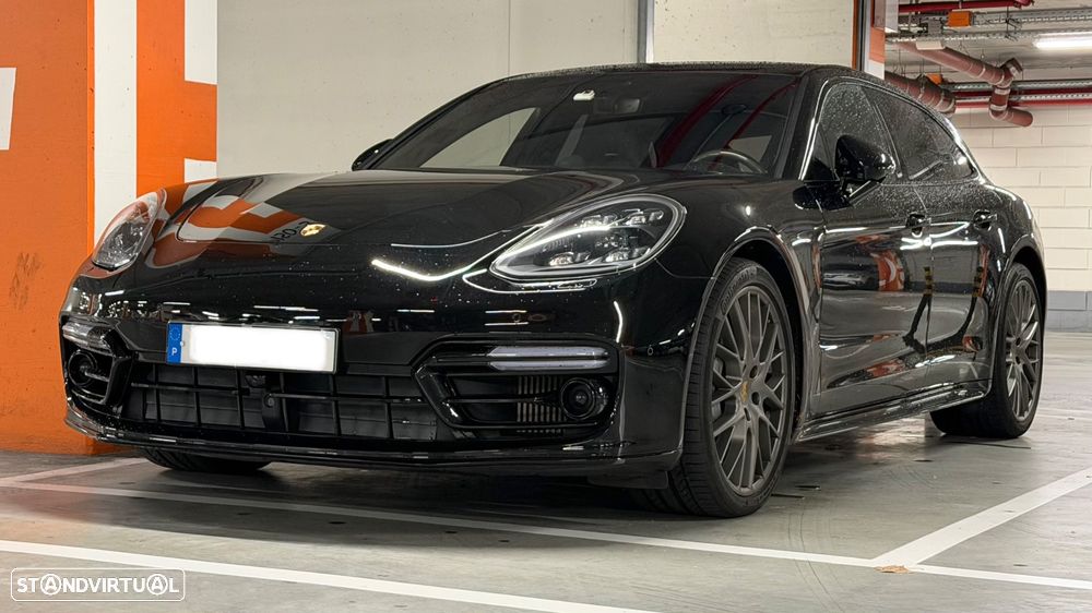 Porsche Panamera Sport Turismo 4S - 1
