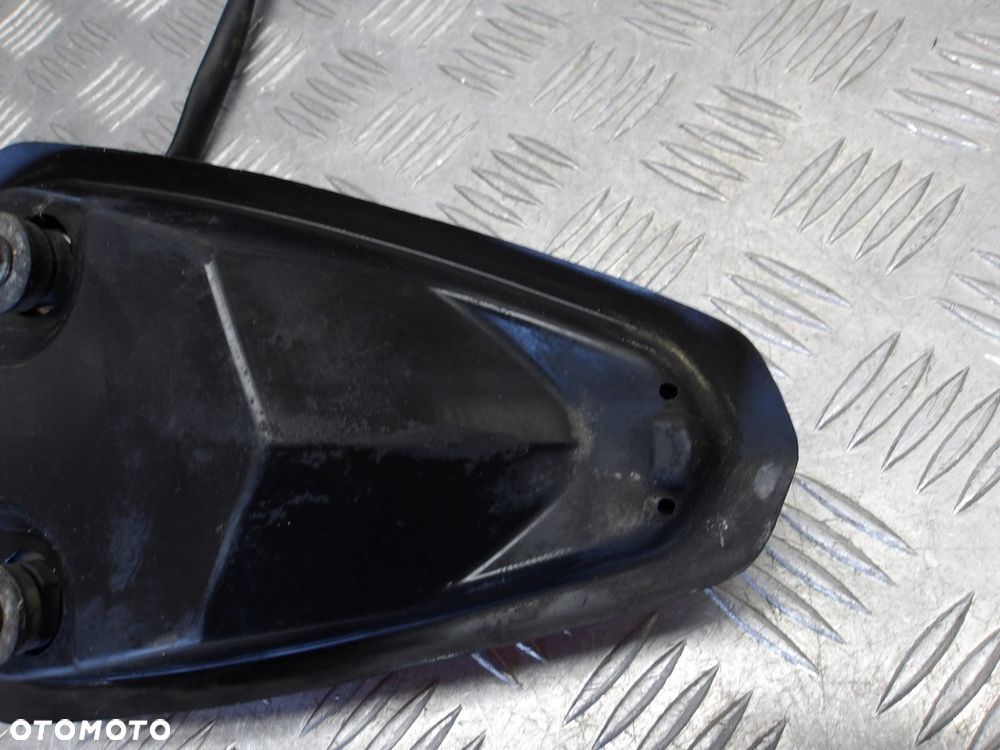 Lampa tylna HONDA VTX 1800 R/S 02-05r   PN. 33701-MCV-671 - 12