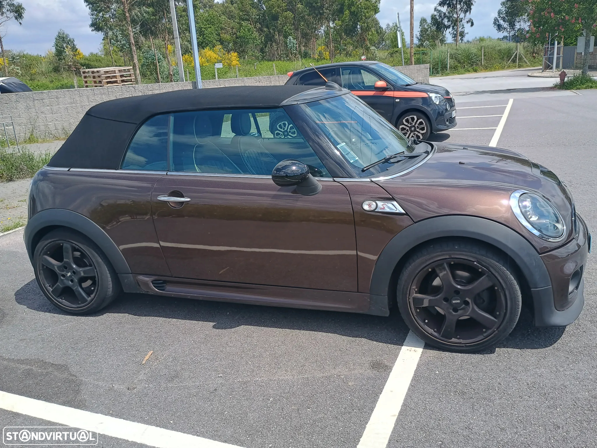 MINI Cabrio Cooper SD Highgate - 8
