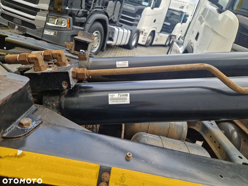 Scania R450 Topline Hakowiec Hiab Multilift - 24