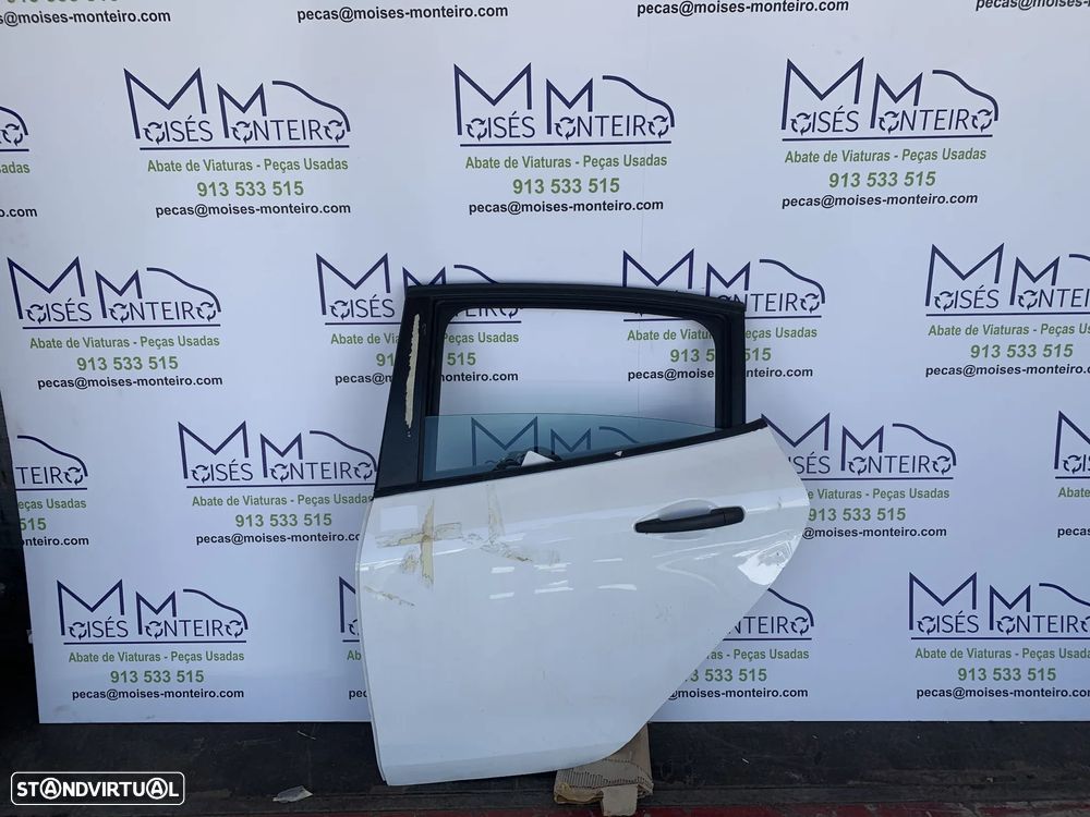 Porta Traseira ESQ Peugeot 208 C15 3P(CA)/5P(CC) (desde 05/15) Access 2017 5 Portas - 1