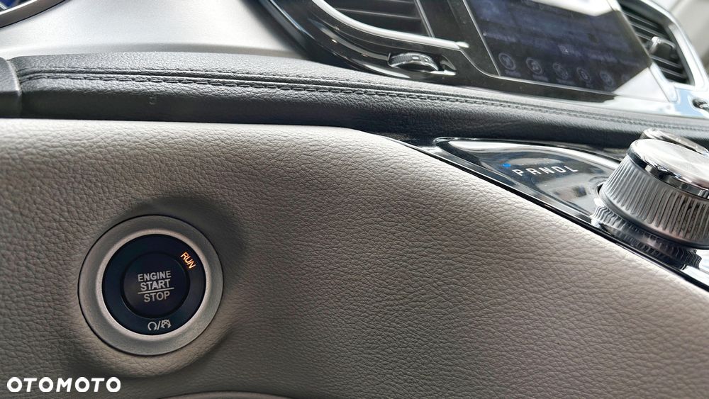 Chrysler Pacifica - 20