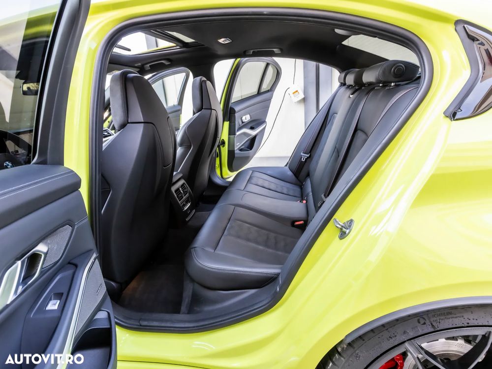 BMW M3 Competition xDrive AT - 17