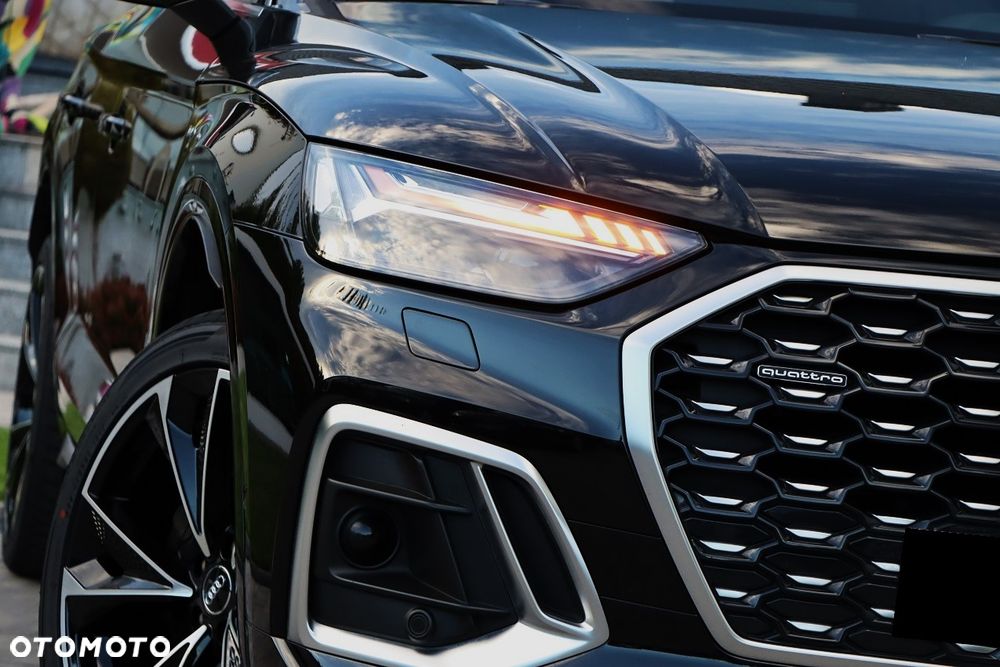 Audi Q5 Sportback - 16