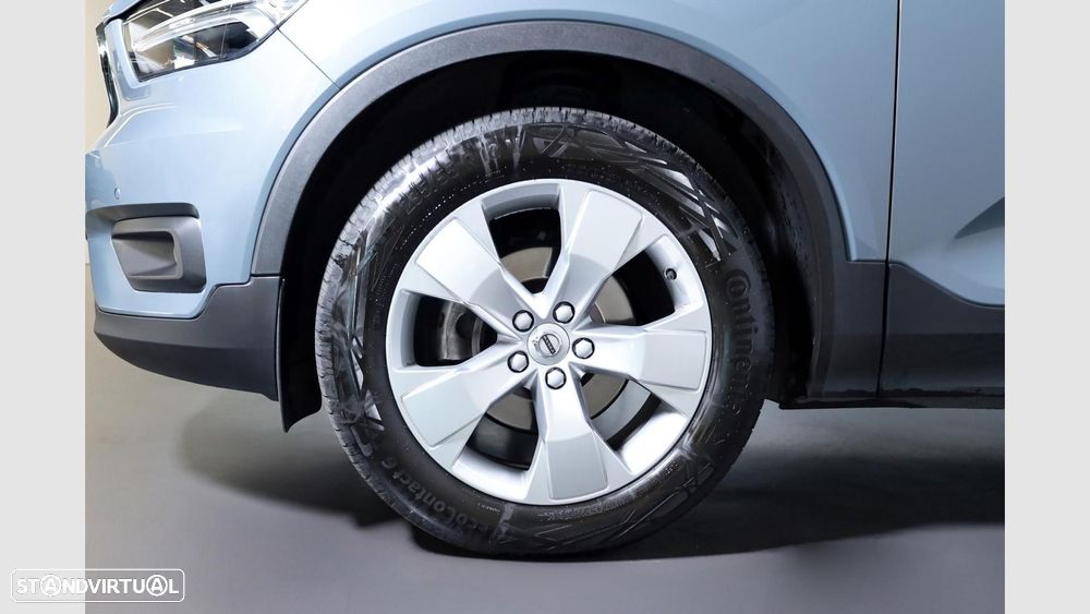 Volvo XC 40 1.5 T2 Momentum Plus - 9