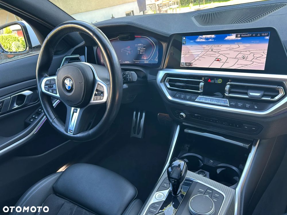 BMW Seria 3 320d M Sport Shadow - 12
