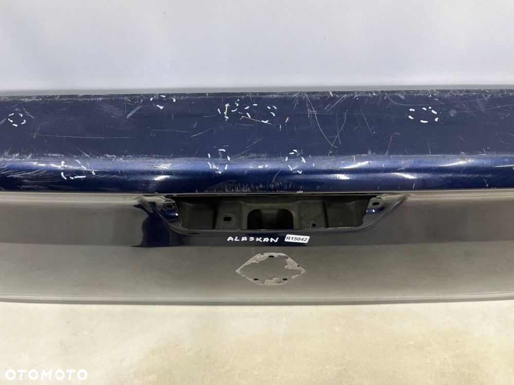 Klapa bagażnika Renault Alaskan 16r.- tylna burta - 9