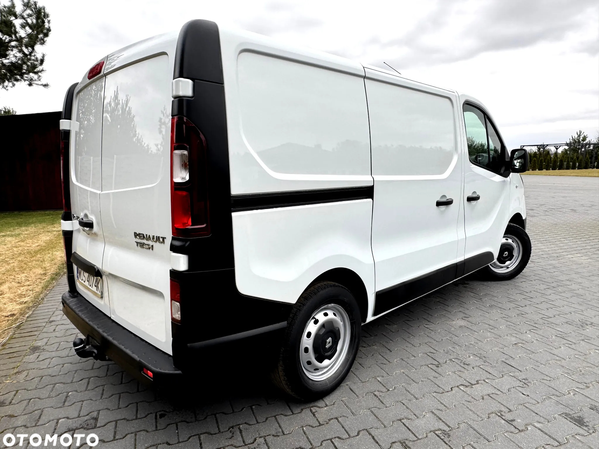 Renault TRAFIC - 4