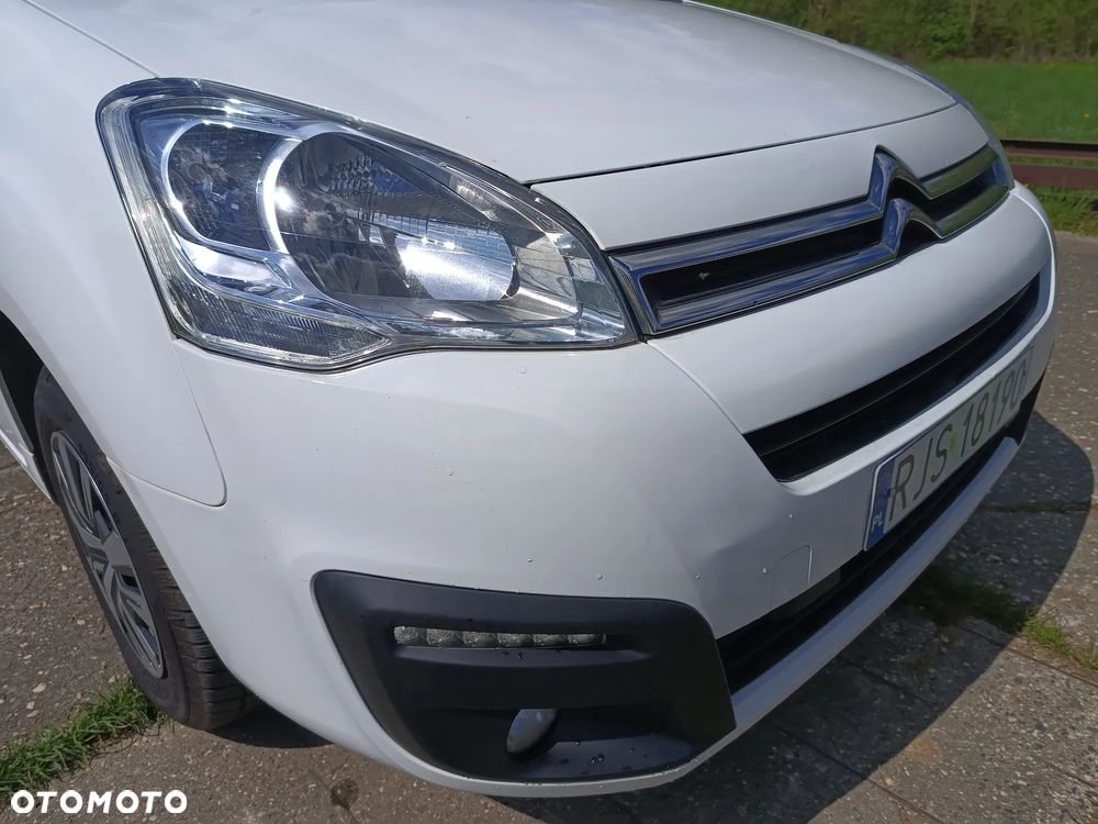 Citroën Berlingo 1.6 diesel Blue HDI 99kM, manual, 2016 rok EURO 6! STAN BARDZO DOBRY, PRZEBIEG GWARANTOWANY! - 18