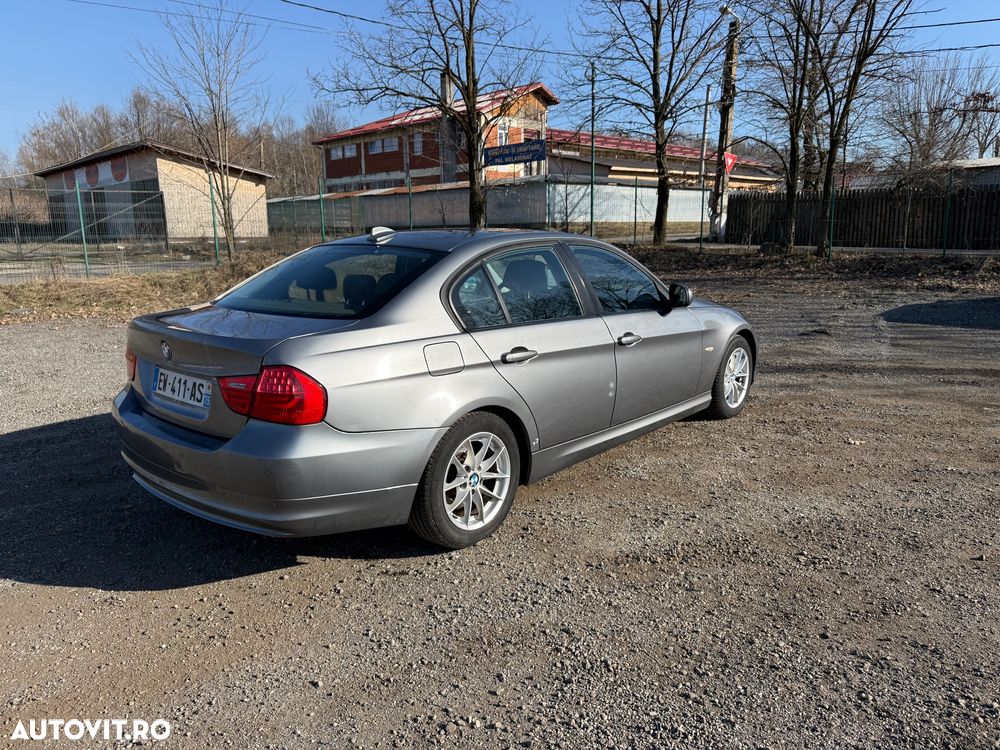 BMW Seria 3 318d Aut. Advantage - 2