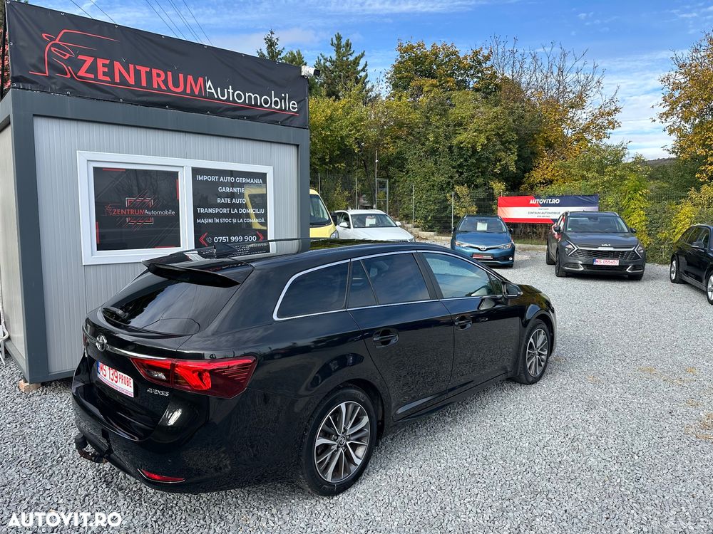 Toyota Avensis 1.6 D-4D Executive - 10