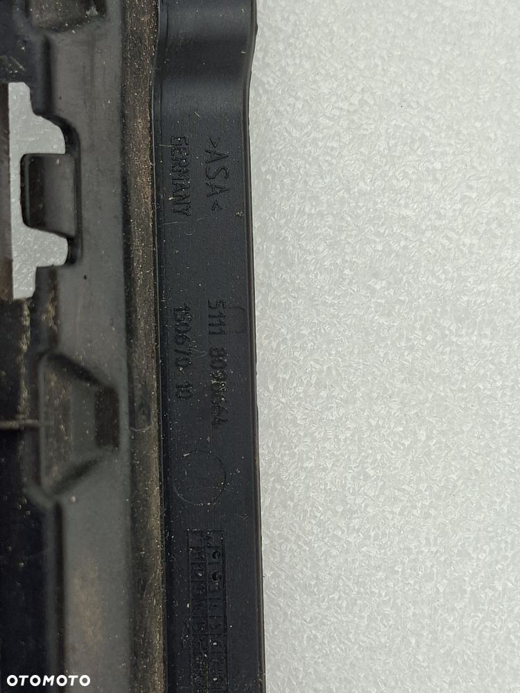 Bmw G30 lci Mpakiet kratka zaślepka zderzaka pod radar - 3