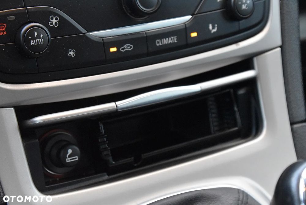 Ford S-Max 2.0 TDCi DPF Trend - 34