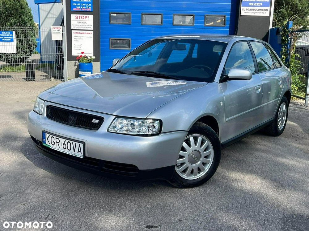 Audi A3 Sportback - 3