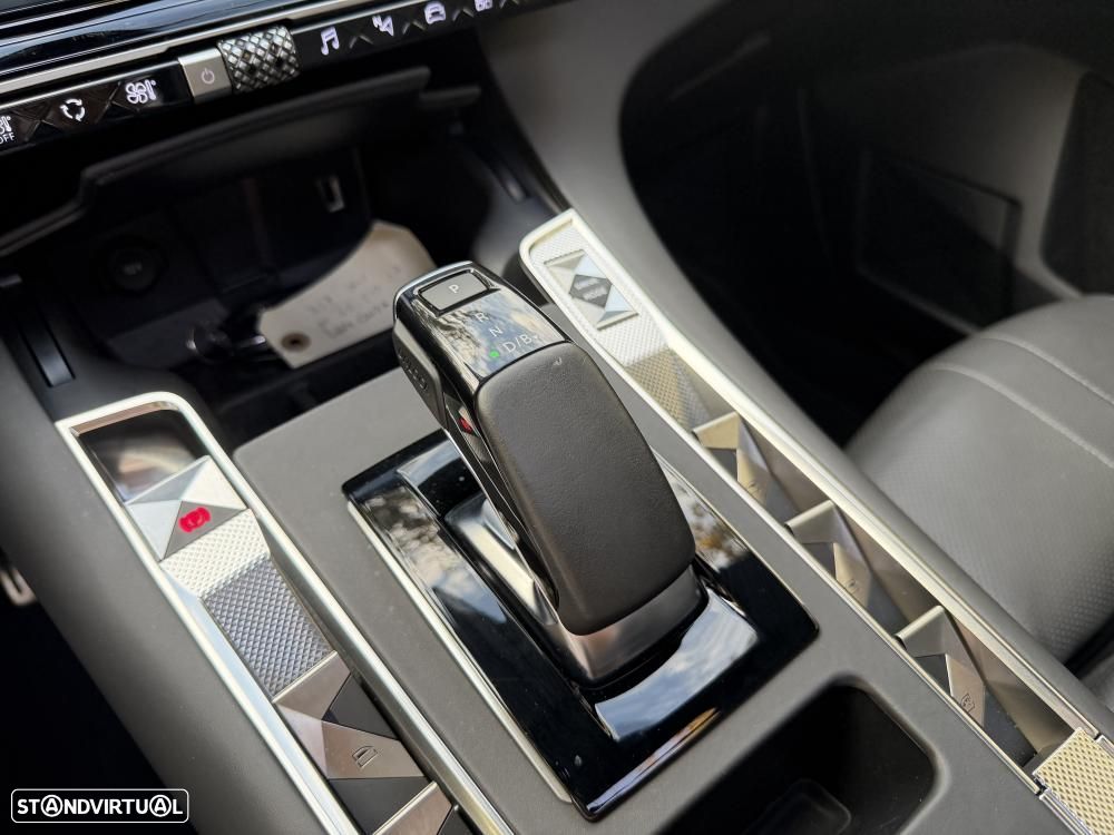 DS DS7 Crossback E-Tense Performance Line+ EAT8 - 23