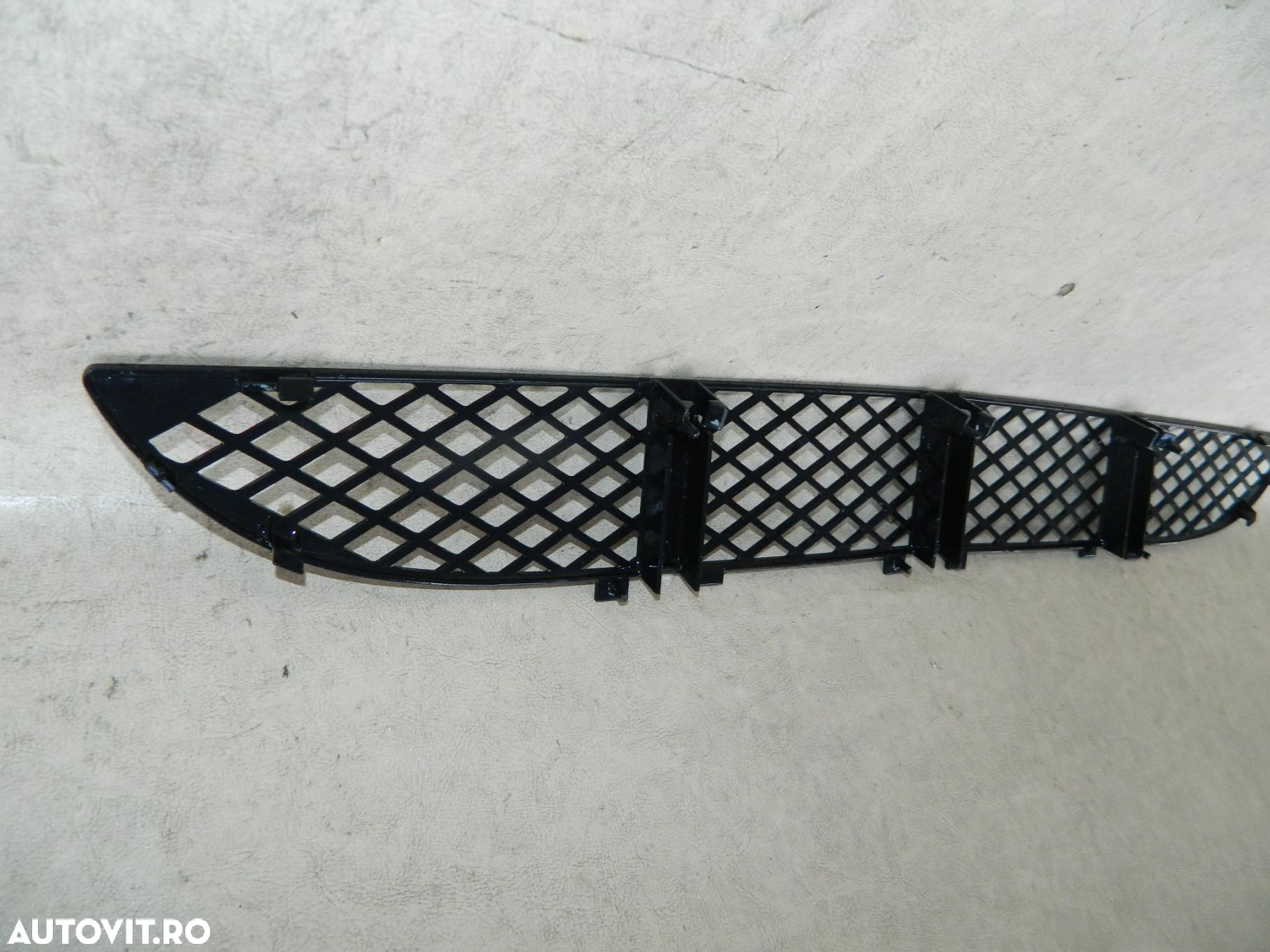 Grila intre proiectoare, Mercedes E-Class W210 facelift, 00-02, 2108850053 - 4