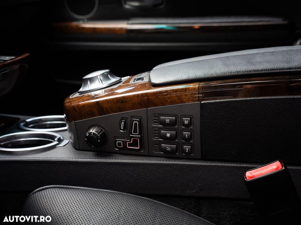 BMW Seria 7 760Li A - 28