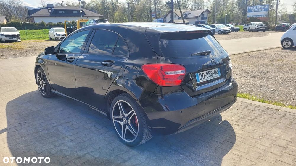 Mercedes-Benz Klasa A 180 CDI (BlueEFFICIENCY) Urban - 3